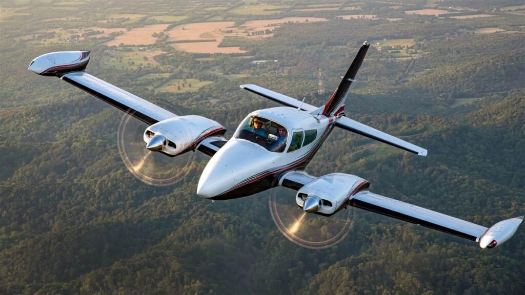 cessna 310q